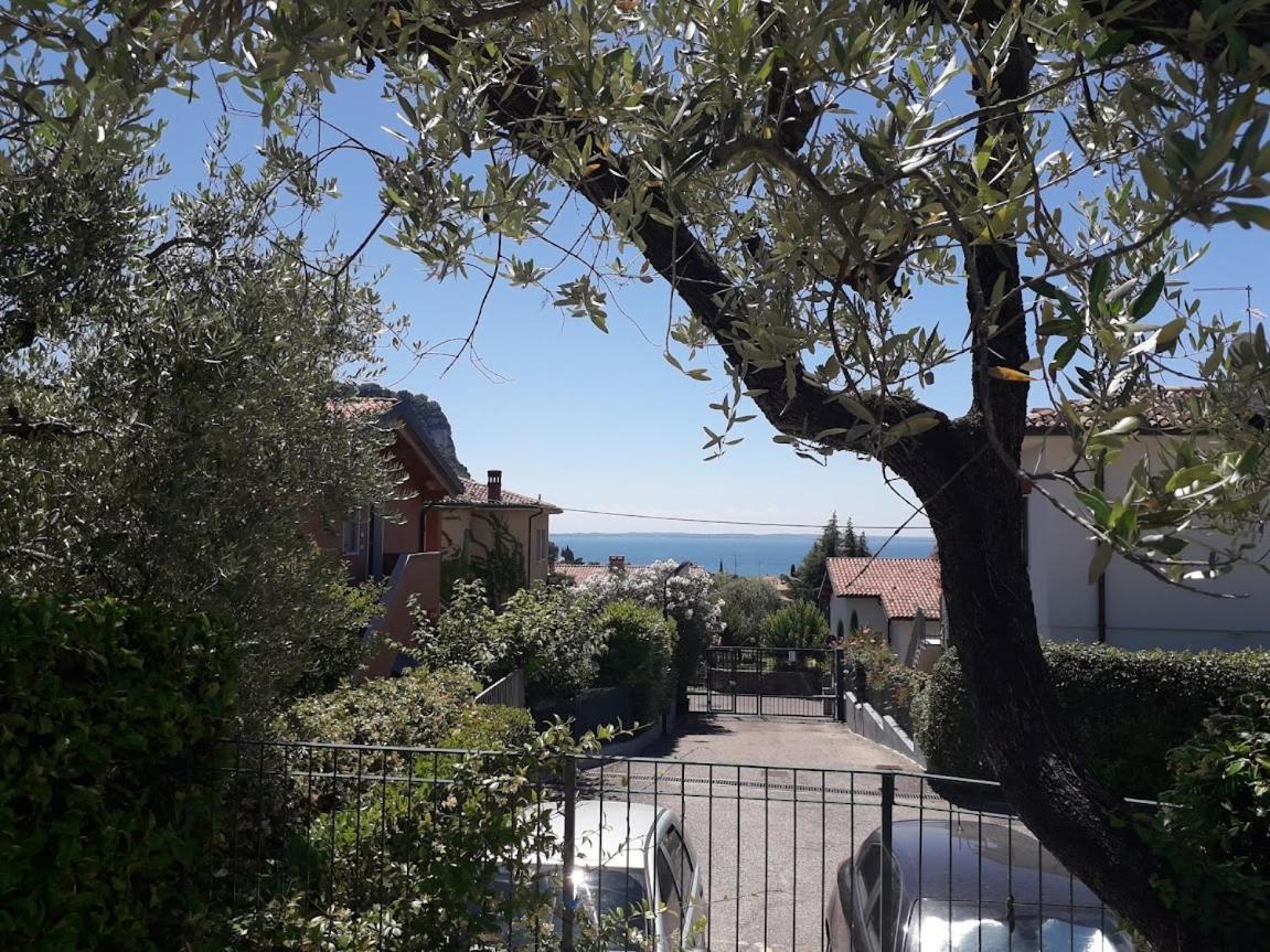 Regina Gardesana Villa Exterior photo