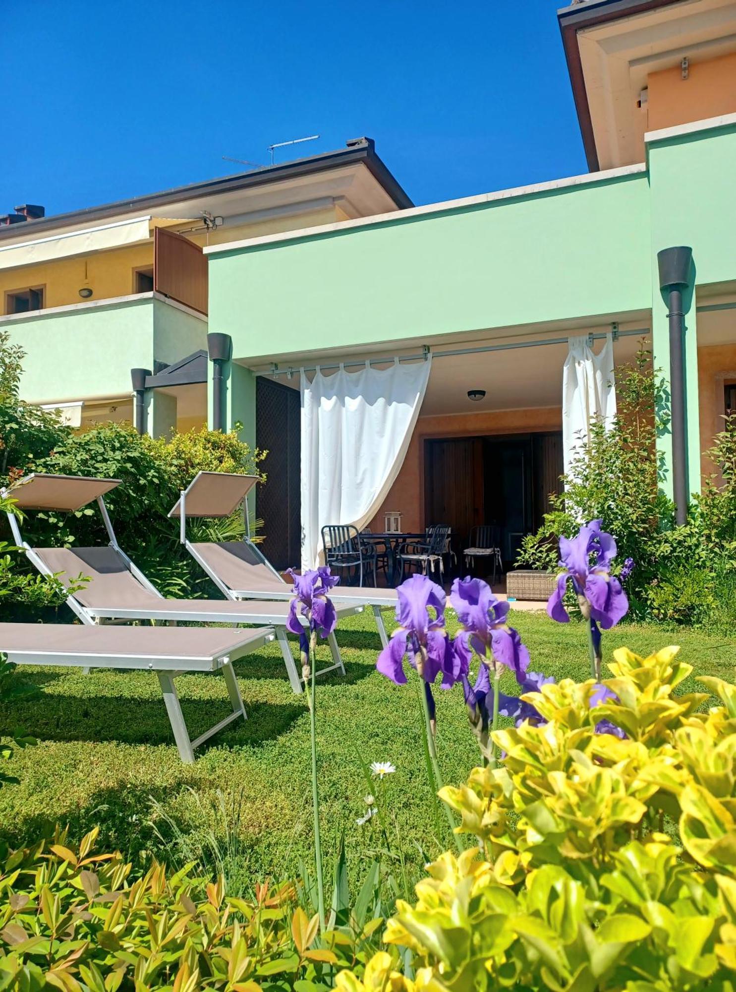 Regina Gardesana Villa Exterior photo