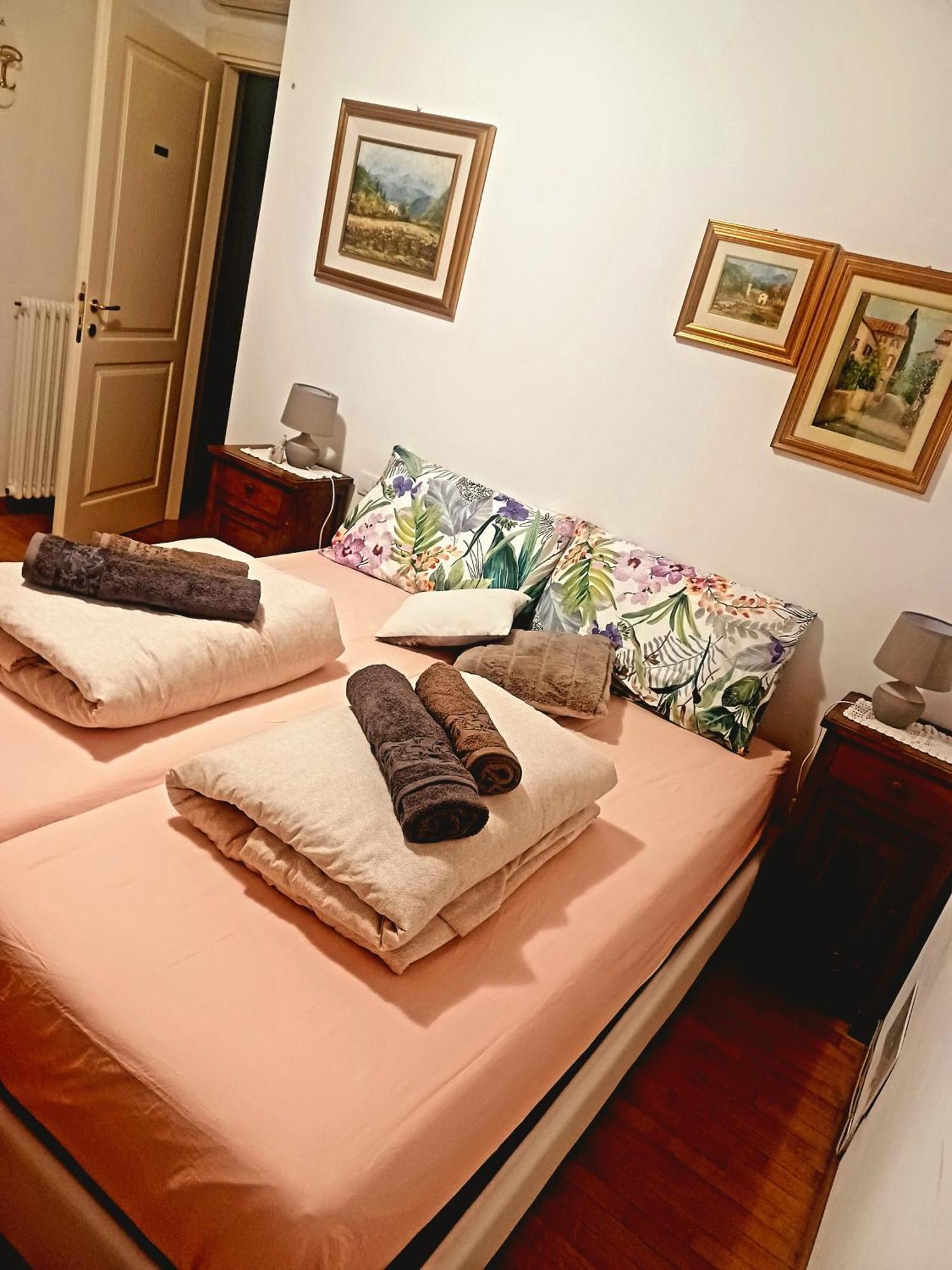 Regina Gardesana Villa Exterior photo